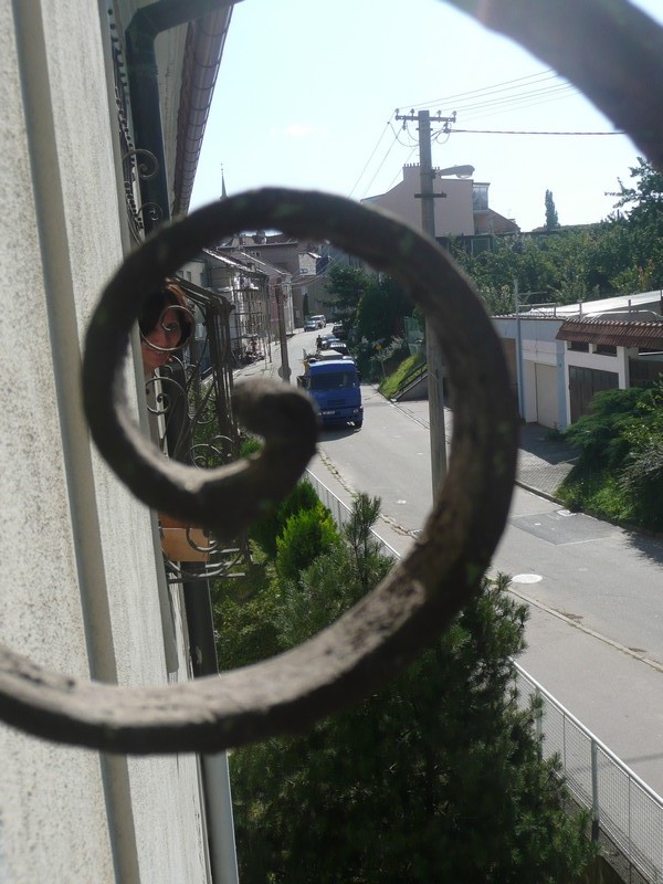 Image00017.jpg